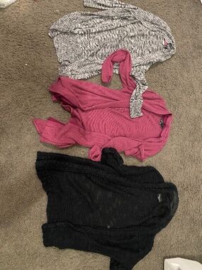 Women’s cardigan lot
